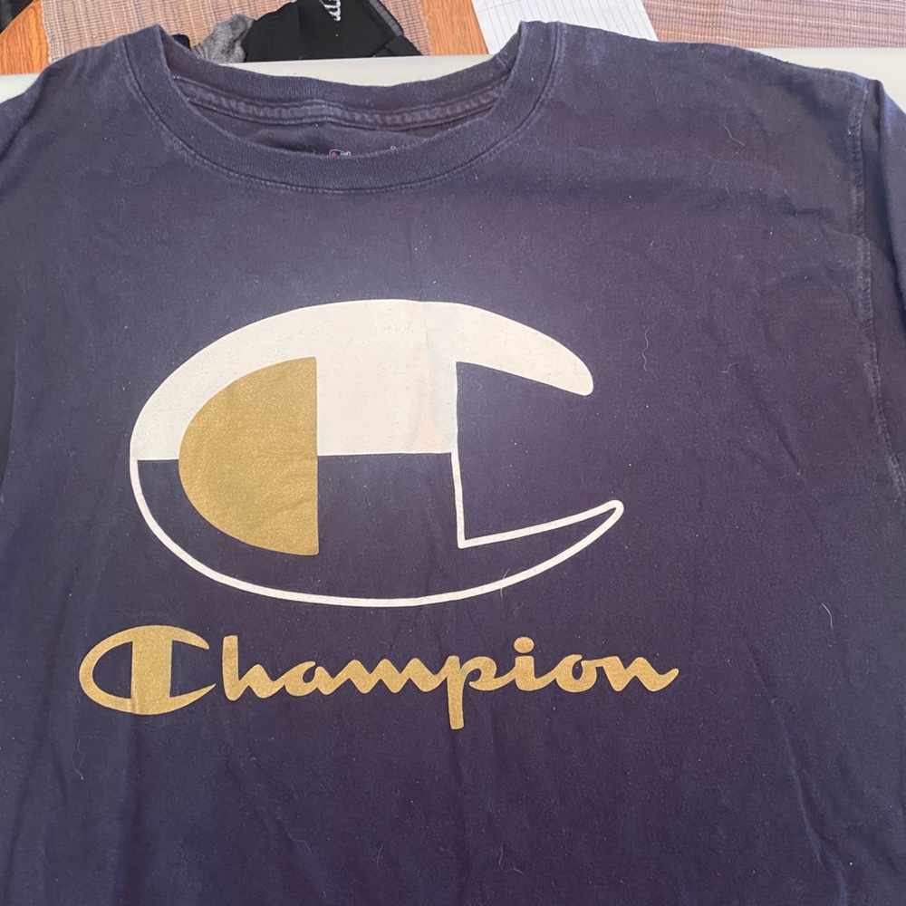 Men’s champion tshirt navy blue and gold
